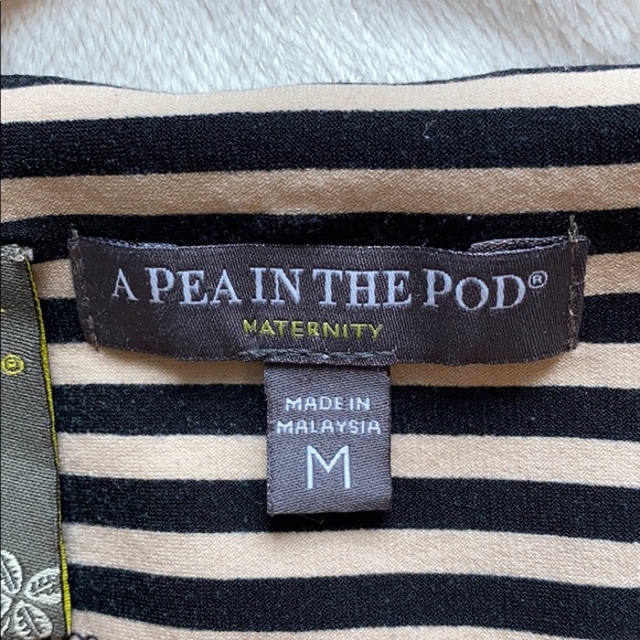 A Pea in a pond maturity midi dress - Picture 4 of 9